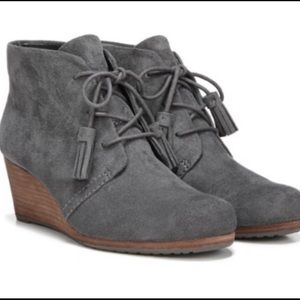 Grey Dr. Scholls Wedges